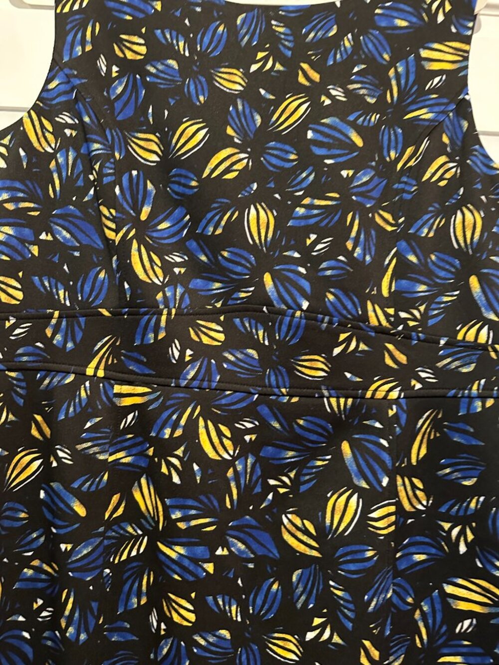 Kasper sleeveless dress - Picture 3 of 3